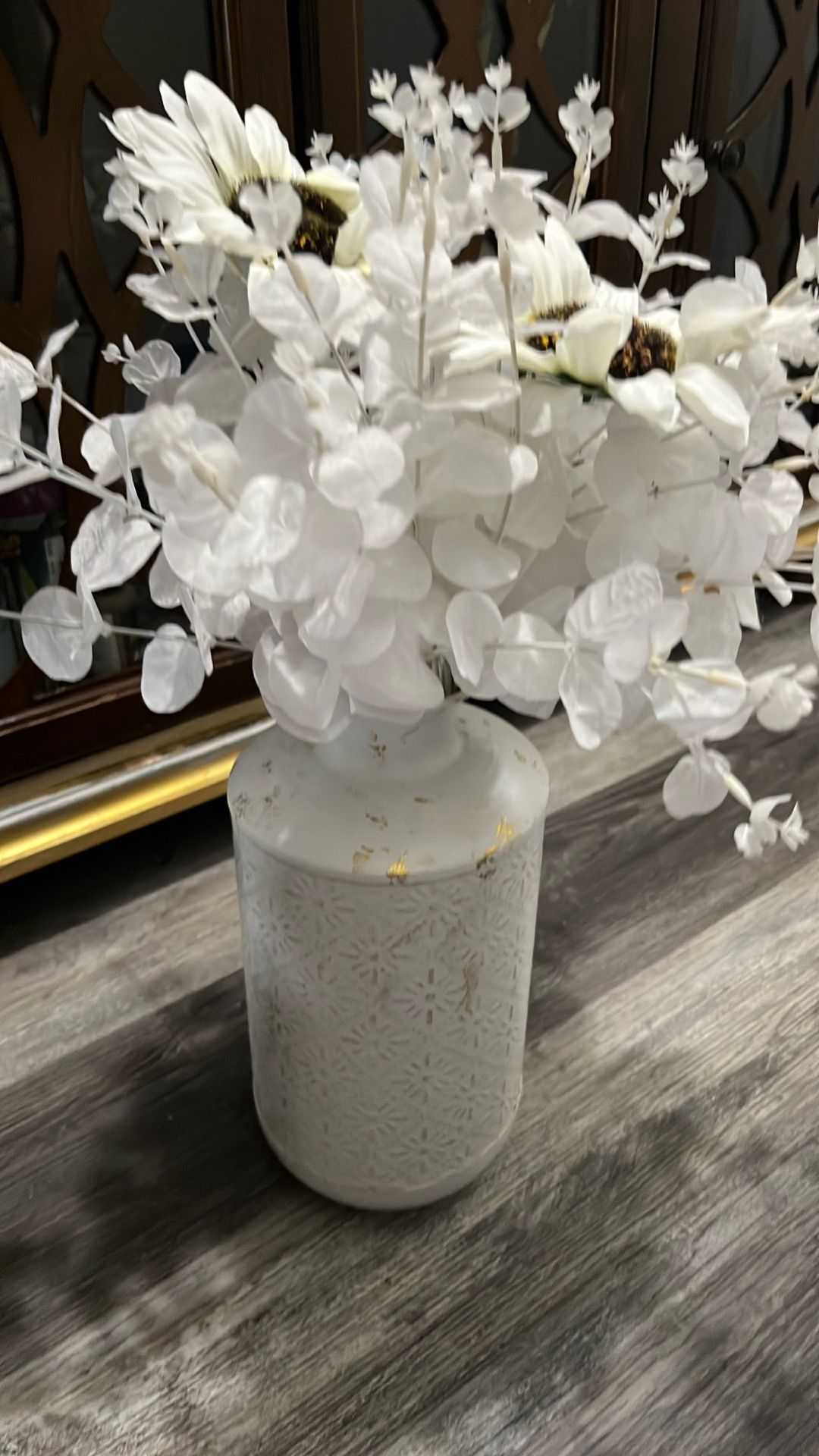 Vase with flowers