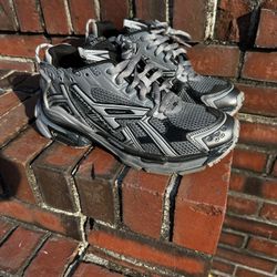 Balenciaga Track Runner