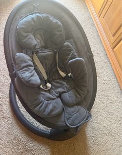 Baby bouncer