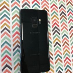 Samsung Galaxy S9  64 GB Unlocked 