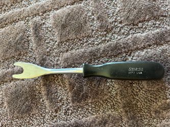 Snap On - Panel Trim Removal