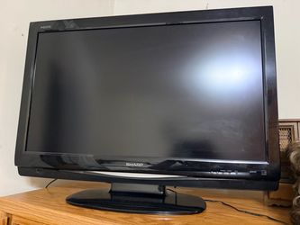 Sharp Aquos 32 inch TV