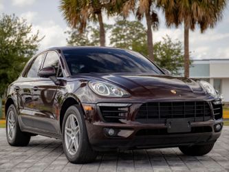 2017 Porsche Macan