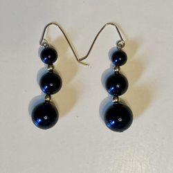 Onyx and Gold Earrings