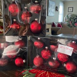 Christmas Decorations 10 Each