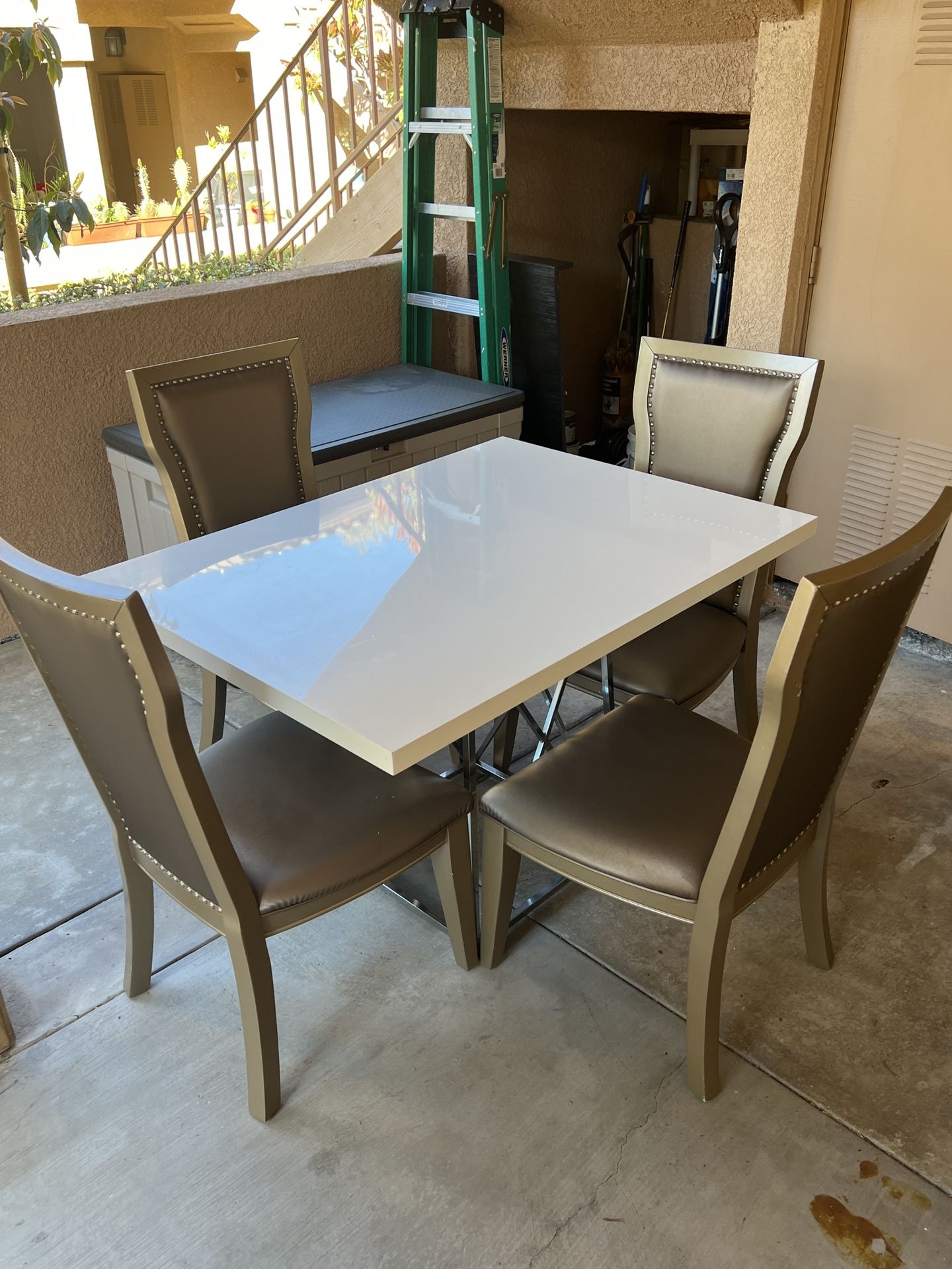 Dining Table And 4 Chairs