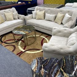 New In The Box 📦  Cream Velvet Living Room Sofa Set 3pc - Delivery And Financing Available 