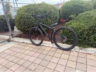 Crew G29 bike