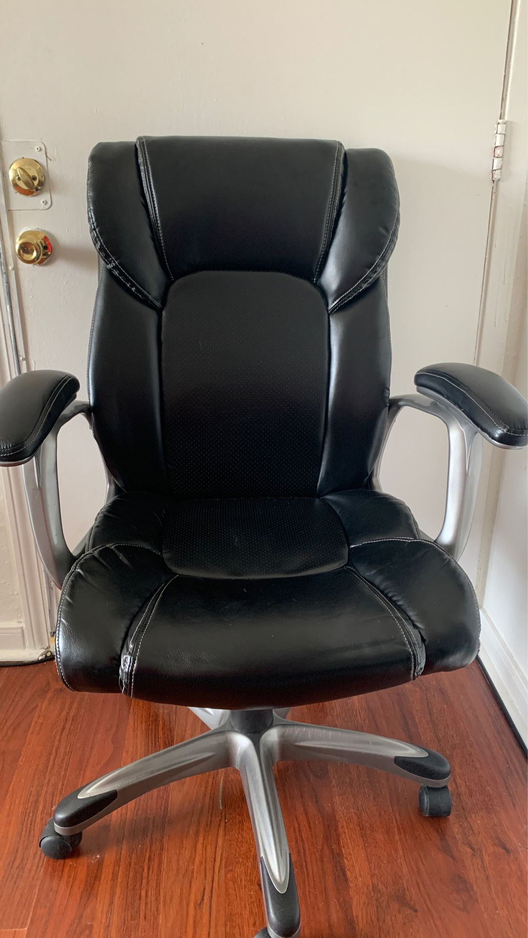 Office desk chair