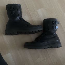 Women boots