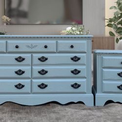 Sale Rustic Broyhill Dresser & Nightstand Set 