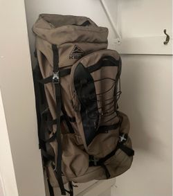 Kelty 65 liter backpack