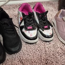 Nike Airmax, Hello Kitty Sketchers