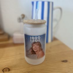 Taylor Swift 1989 glass cup