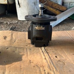 Gillig Hydraulic Pump