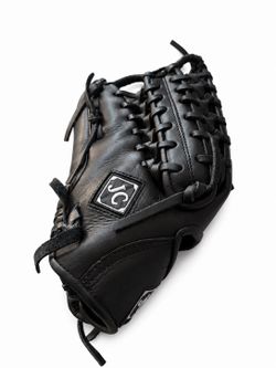 Outfield baseball glove left handed $200