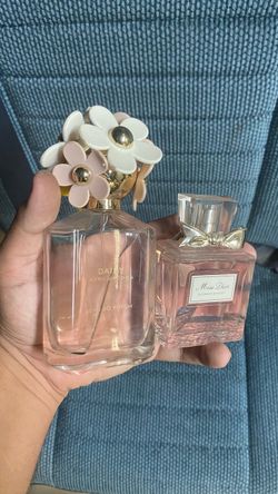 Marc Jacobs Daisy Eau So Fresh & Miss Dior Blooming Bouquet