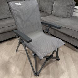 SUNNYFEEL Ergonomic Camping Chair 500lb