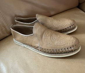 Mexican Aztec Calendar Huaraches Size 9