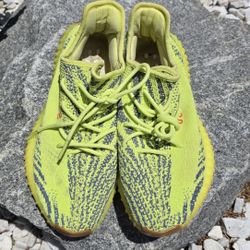 Adidas Yeezy Boost 350 V2 Authentic Mens Frozen green