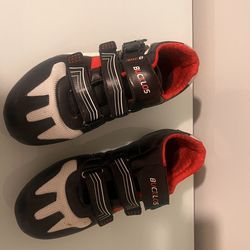 Bucklos Cycling 🚴🏼‍♀️ Shoes B708