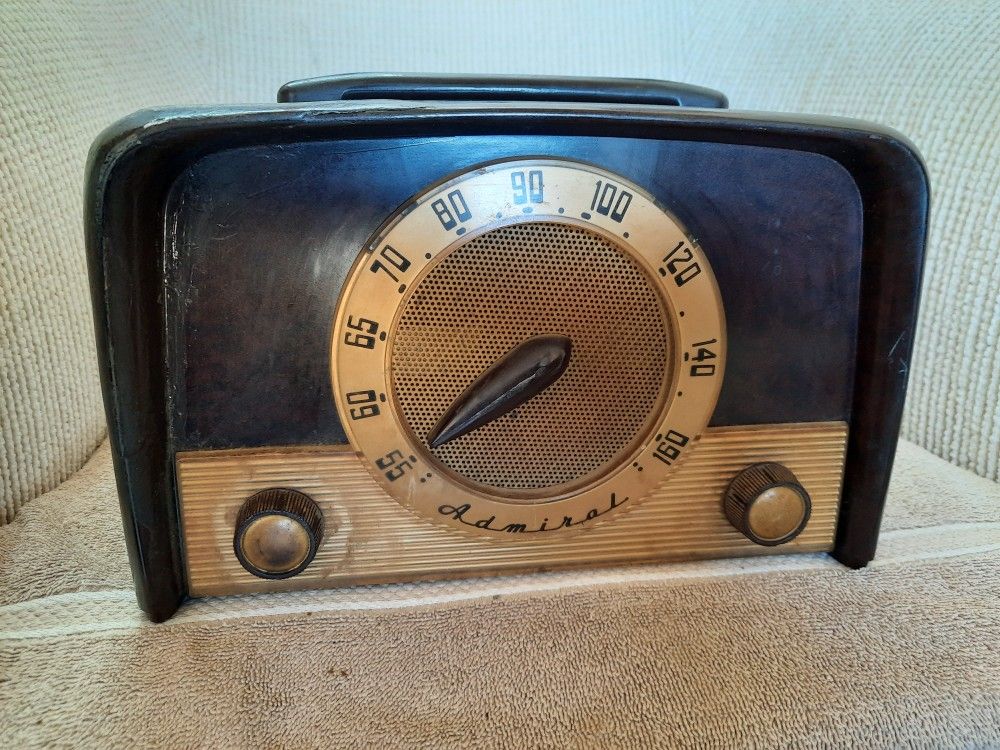 Admiral 1951 Antique Radio
