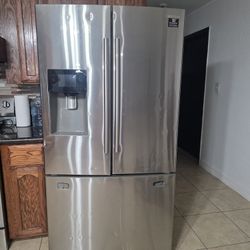 Samsung Refrigerator 