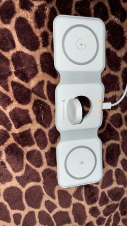 Wireless charging charger.