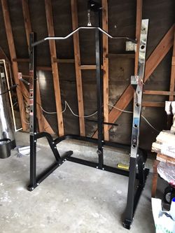 Squat rack / lat pull down
