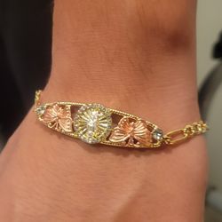 Bracelet  8" St Jude With Butterflies  Laminated Gold