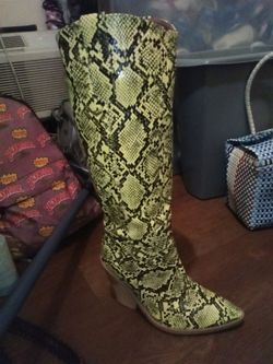 Womens gogo boots