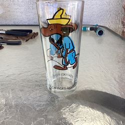 1(contact info removed) Looney Tunes Pepsi Glasses