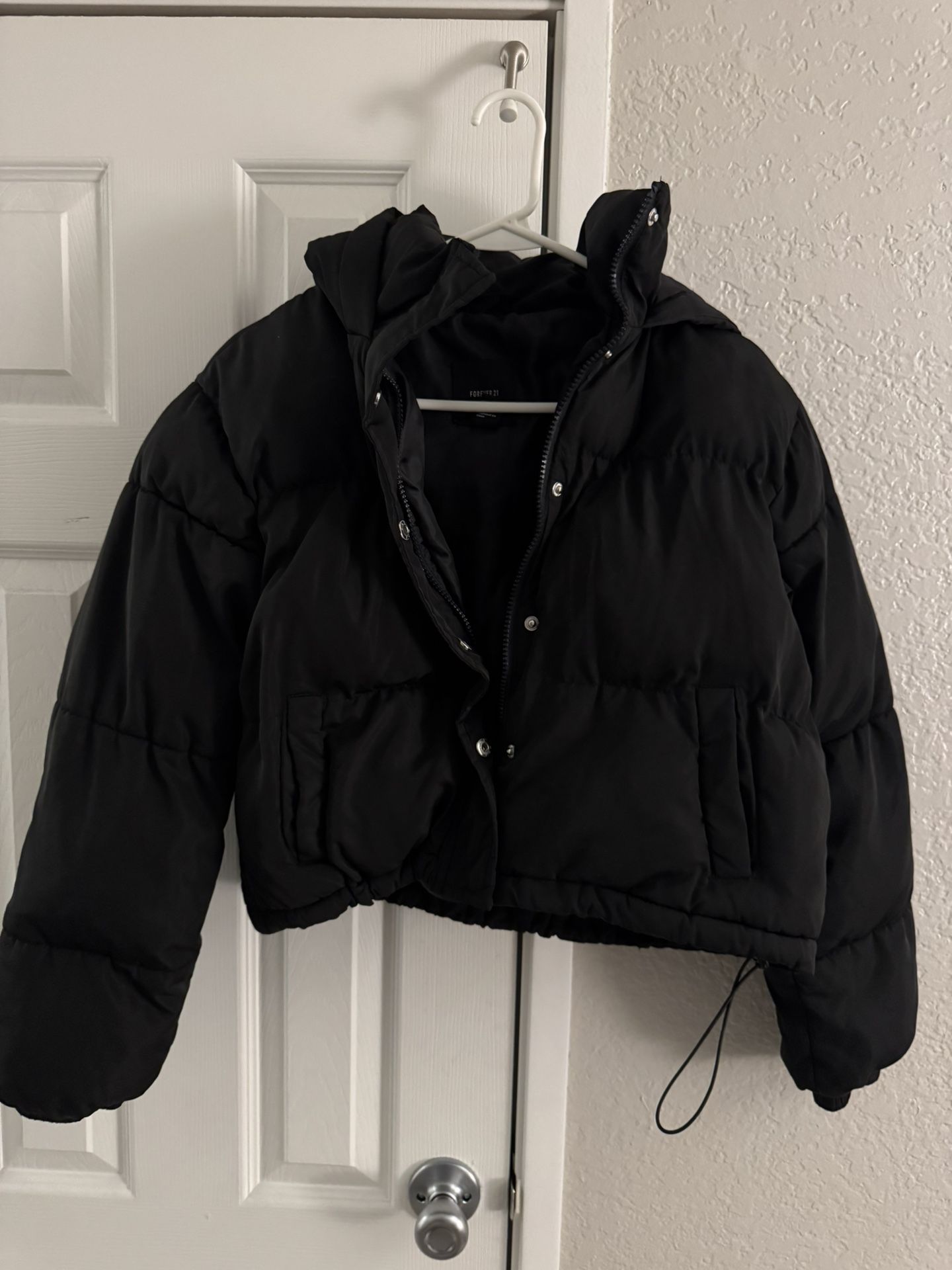 Forever 21 Women’s Coat Small