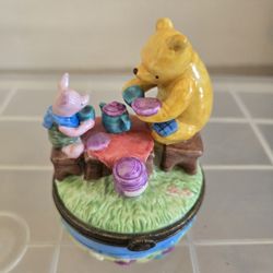 Winnie the Pooh and Piglet Have Tea Porcelain Hinged  Trinket Box