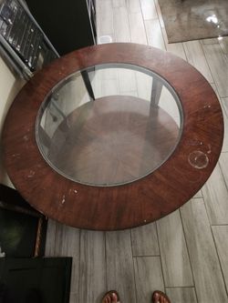 Free Round coffee table