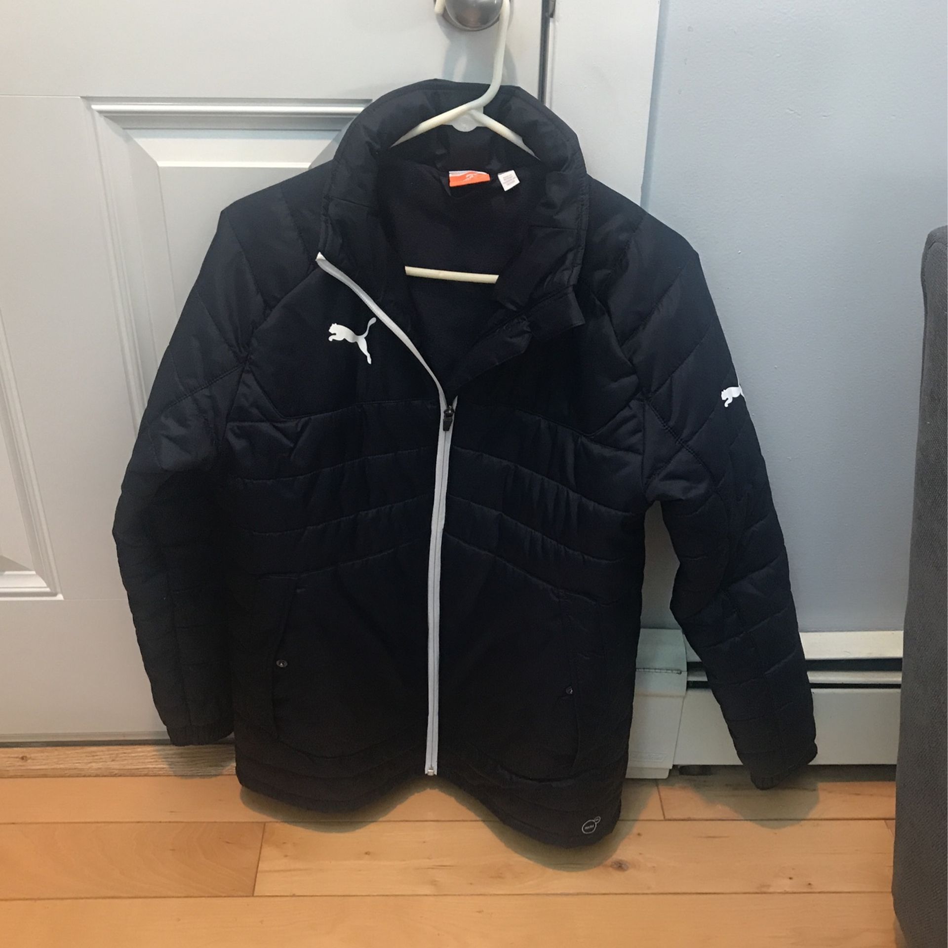 Puma Youth XL Winter Jacket , Excellent Condition