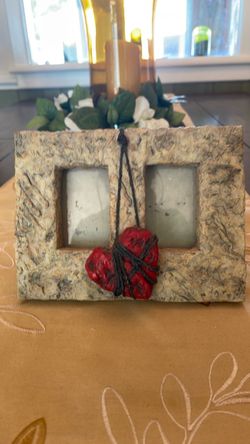 Stone picture frame
