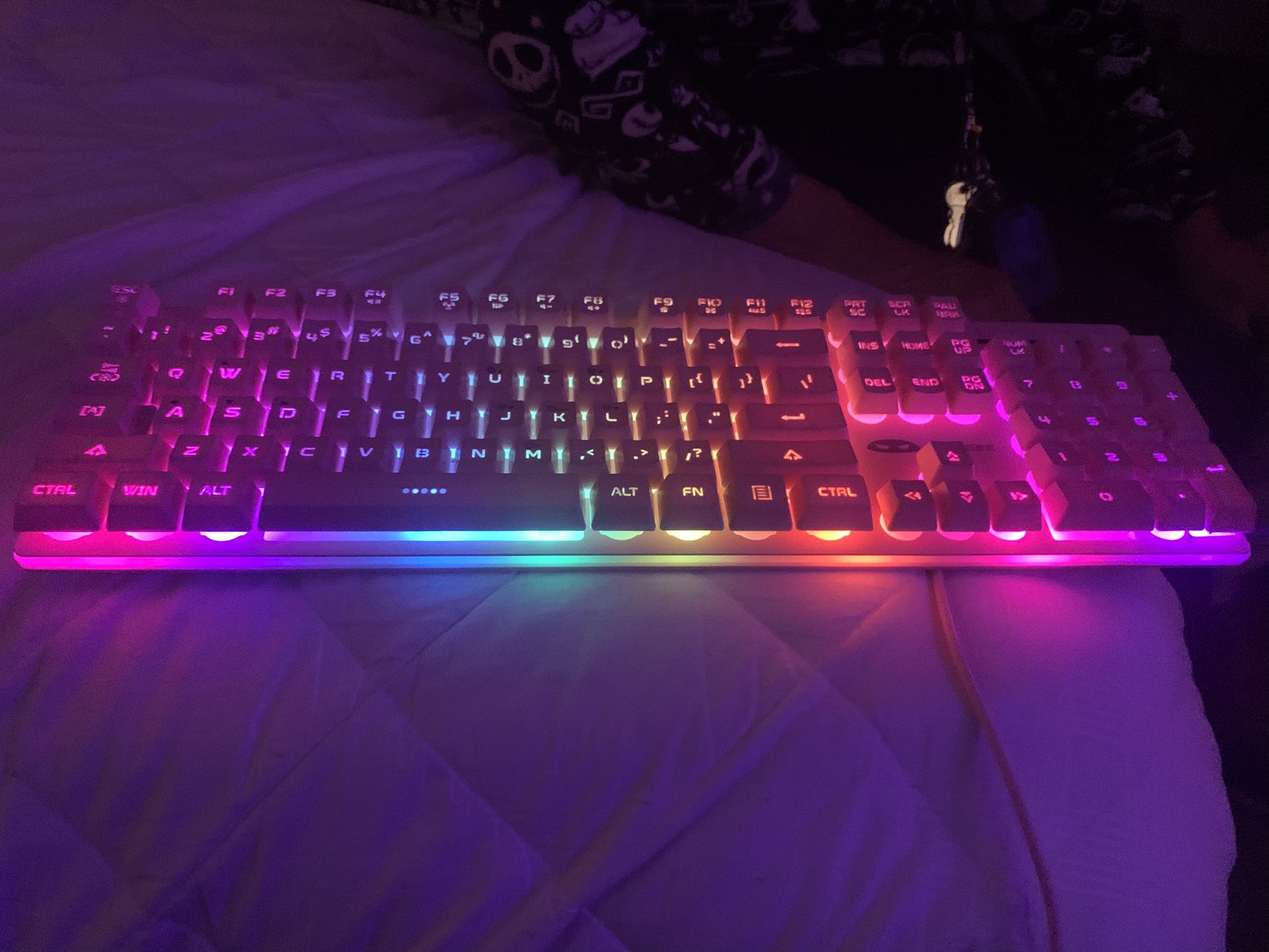 Magegee Pink Gaming Keyboard With Led