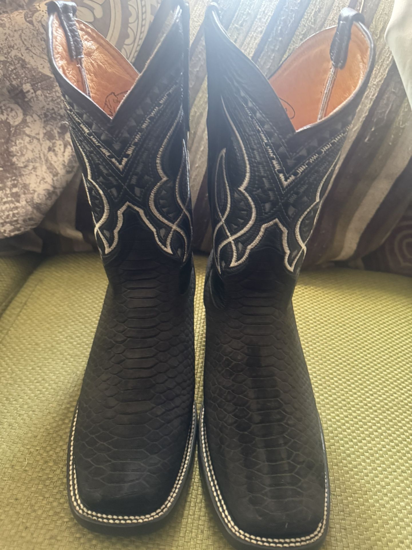 Boots For Baile