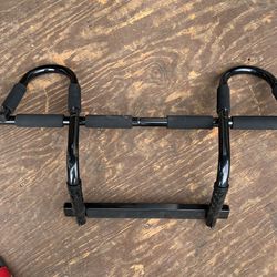 Door Pull Up Bar 