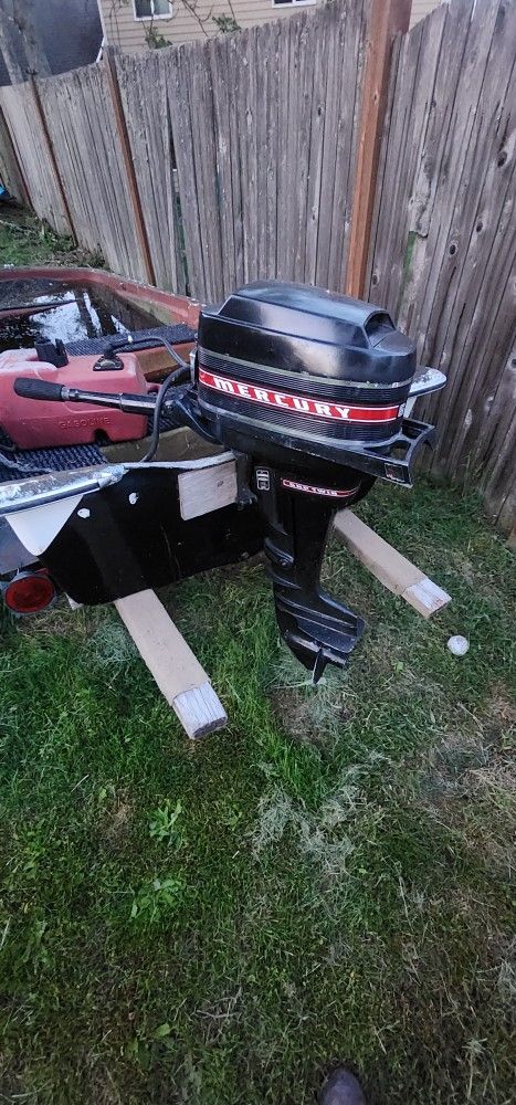 Kiekhaefer Mercury 60/ 6hp Twin Outboart Motor