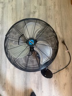 Tornado 20 Inch Pro High Velocity Oscillating Outdoor Fan