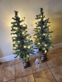 Christmas 3.5 ft 2 porch tree