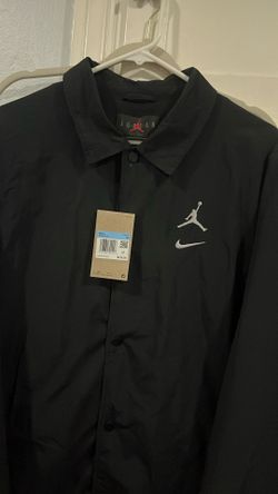 Jordan windbreaker brand new medium (fits like large)
