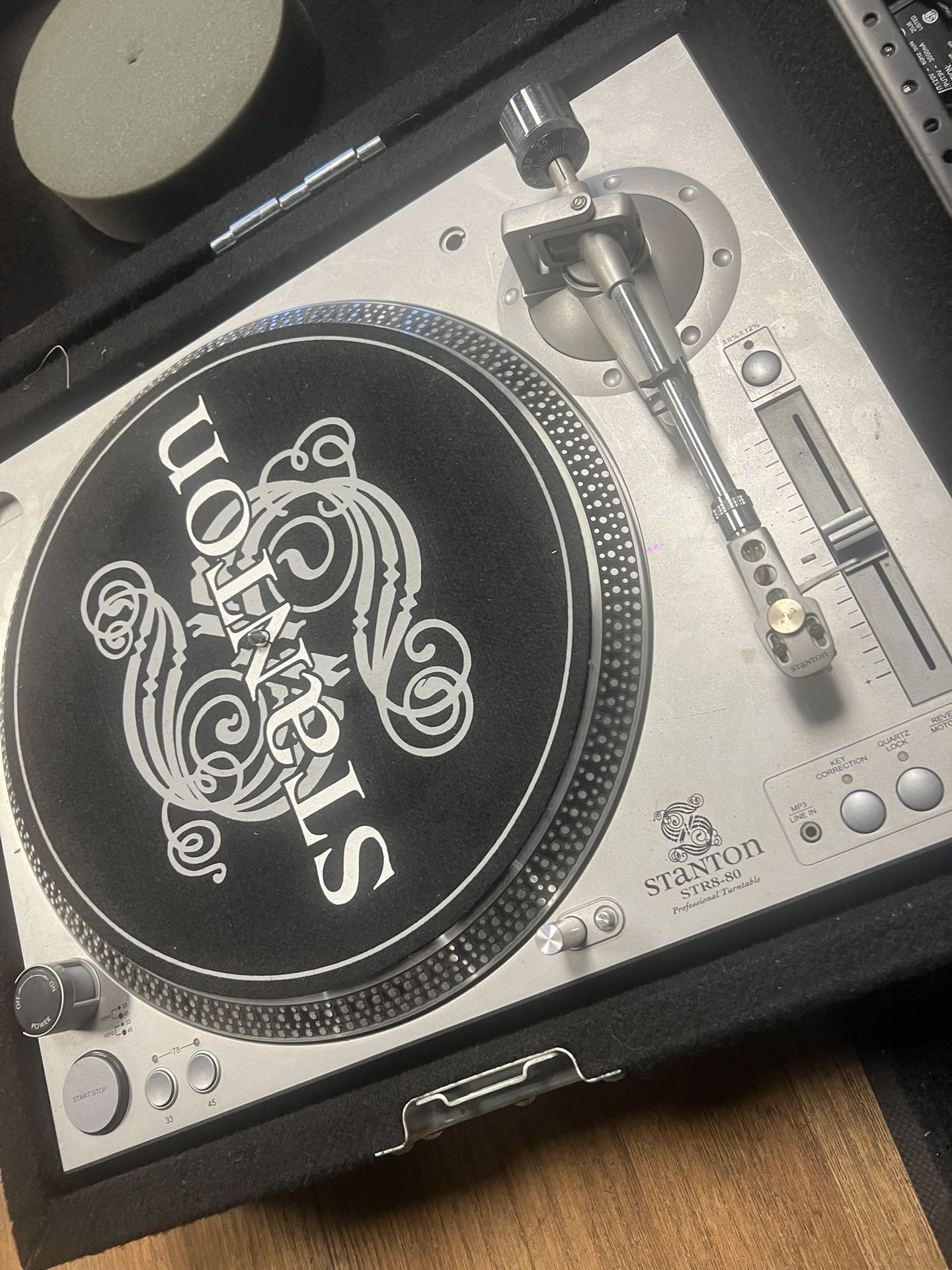 Stanton Battle Dj Turntables With Mixer 