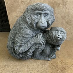 Vintage Monkey And Baby Yard Garden Statue 