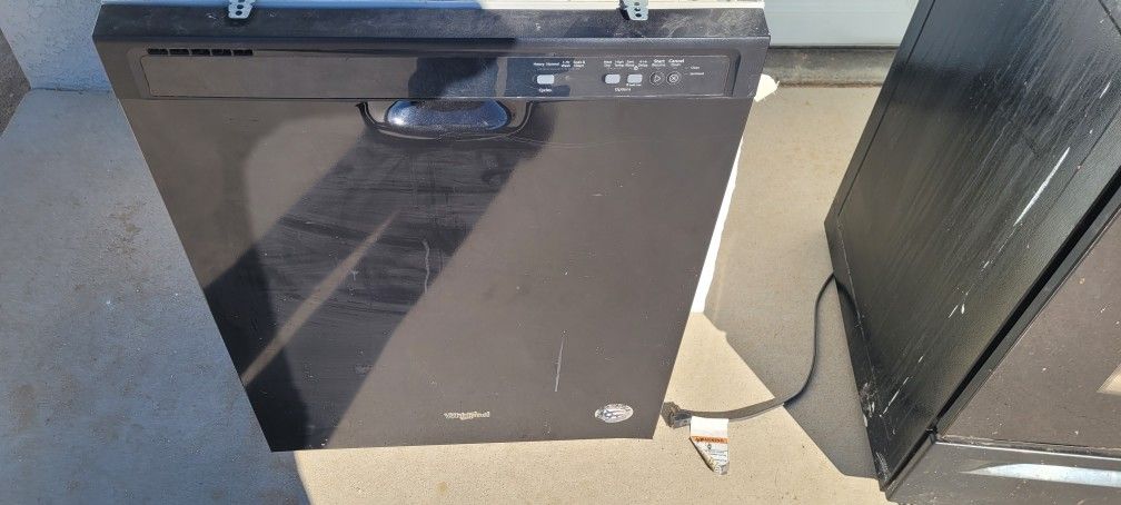 Whirlpool Dishwasher