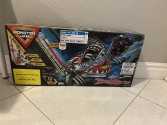 Monster Jam Thunder Roarus Play Set 