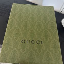 gucci shoe box 