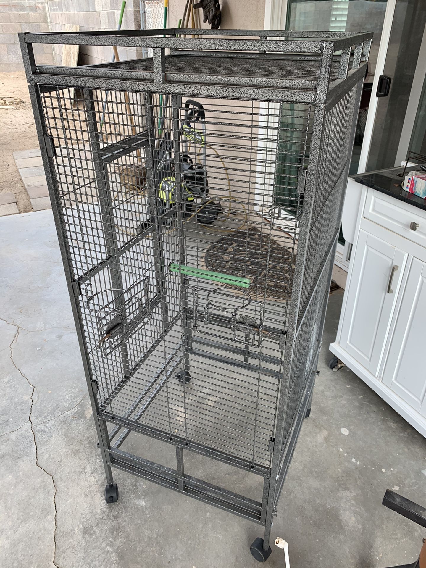 Medium bird cage